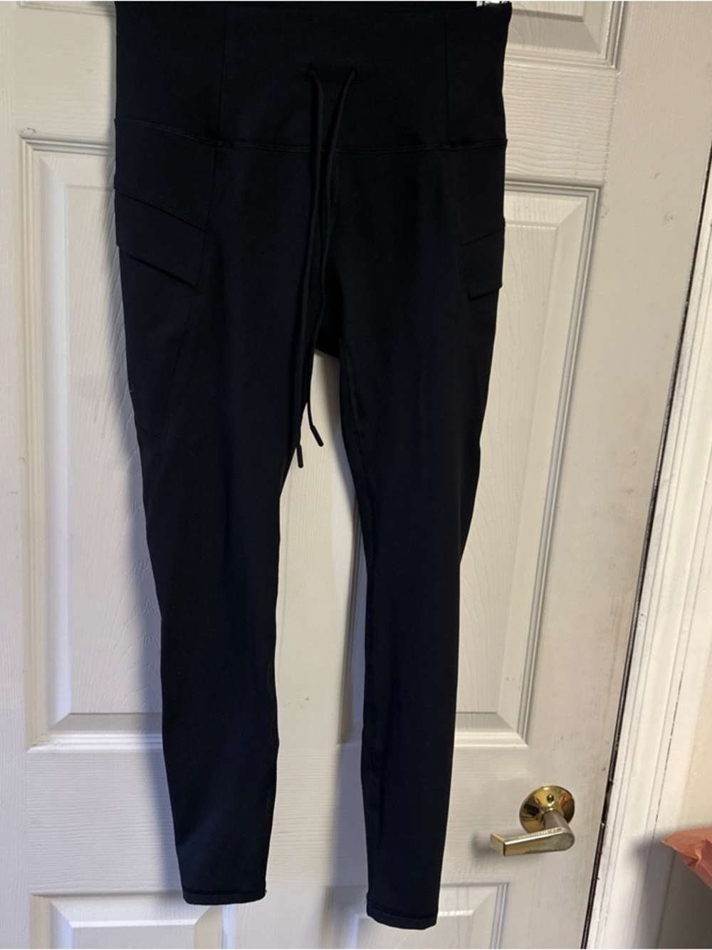 High-Waist Black Leggings with Side Pockets girls small